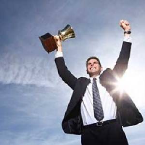  بیشتر موفقیت ها بین ۳۰ تا ۴۰ سالگی اتفاق می افتد؟ 