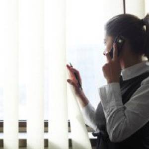 خیانت زنان | دلیل خیانت زنان متاهل چیست؟