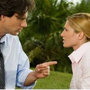 عشق | چند مدل از نشانه های عشق بیمارگونه 